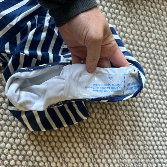 Ralph Lauren Deauville Striped Halter One Piece Swimsuit sz 8 - Picture 9 of 9